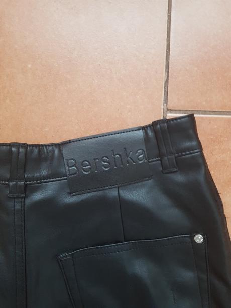 Kozene nohavice, bershka,xs