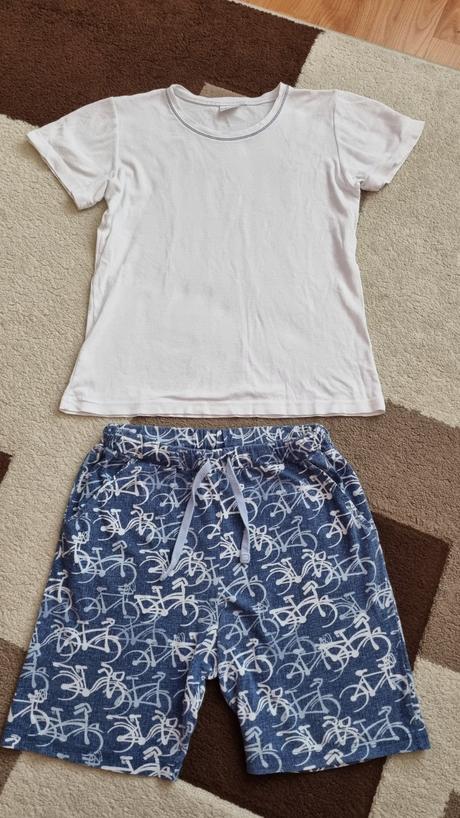 Pyzamo slovenka, slovenka,146