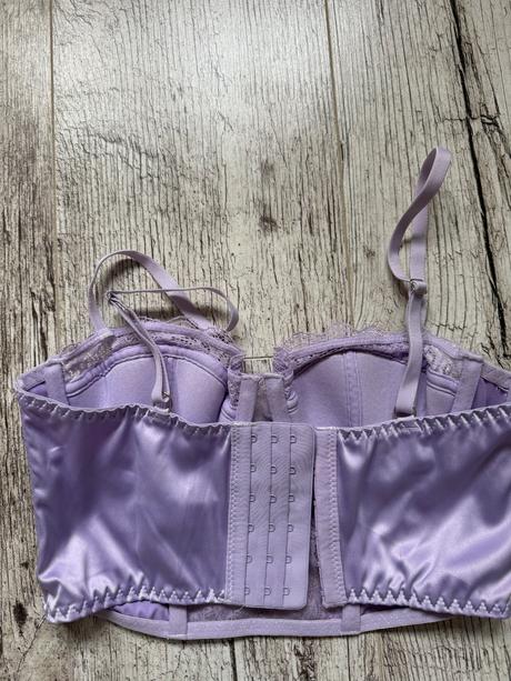 Primark novy fialkovy korzet, primark,70b