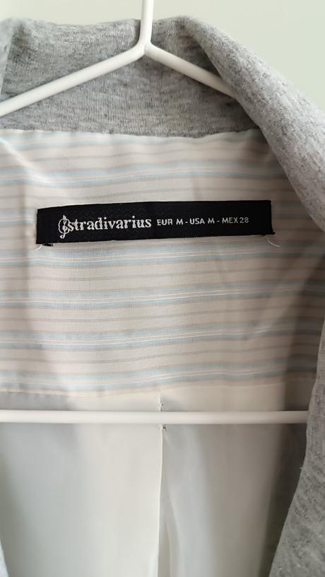 Krátke sako, stradivarius,m