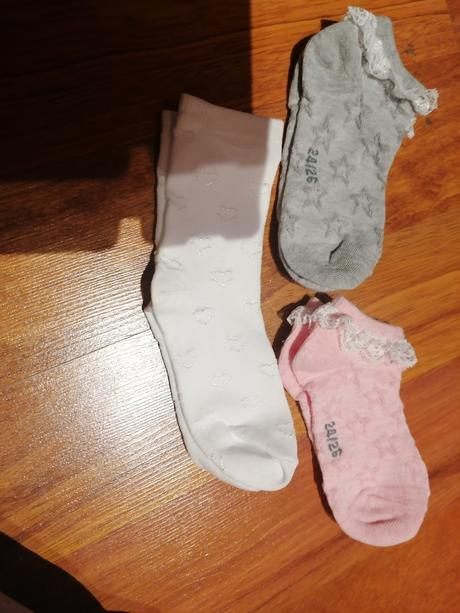 Ponožky 3 pare už aj s poštou veľ. 24-26, 24