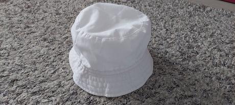 Jemný tenký reguľovateľný klobúčik cca. 110, 110