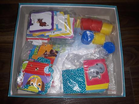 Set hier s motívom farmy, od cca. 2 rokov, 