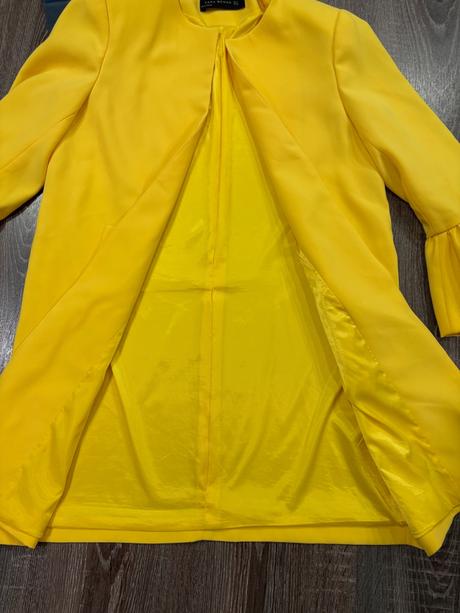 Zara damsky trenckot , jarny kabatik s, zara,s