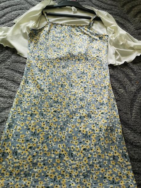 Šaty s bolerkom, 128