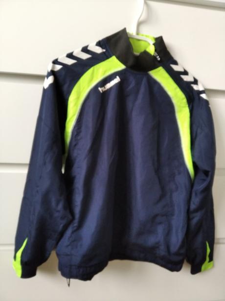 Športová vetrovka, hummel,152