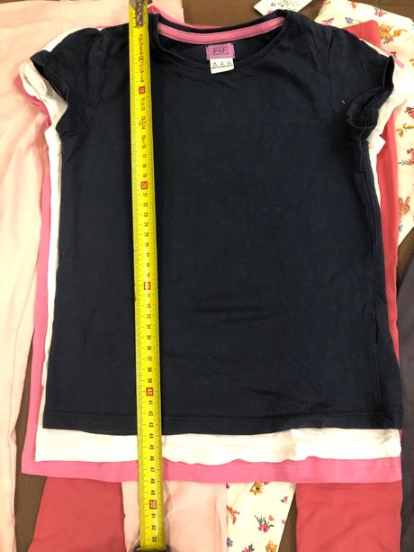 Tričká a legíny, 122–134