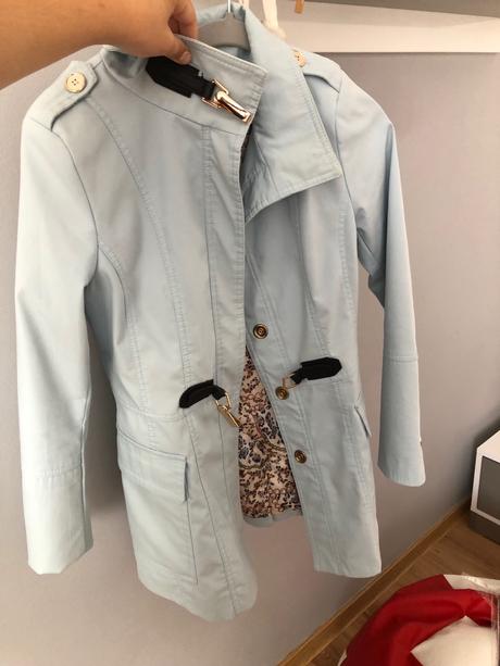 Jesenný kabát, 164