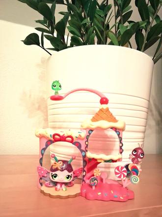 Lps ihrisko s figúrkami, 