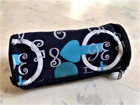 Priestranná kozmetická taštička, 