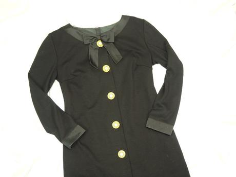 Luxusné vintage vlnené šaty, 38