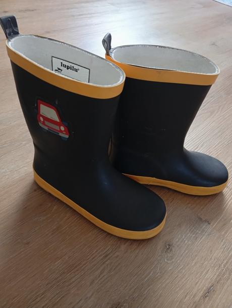 Gumáky lupilu, lupilu,30