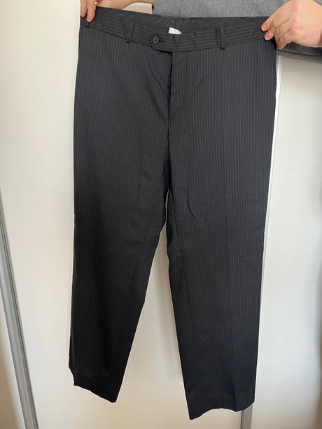 Pánske čierne oblekové nohavice, 44