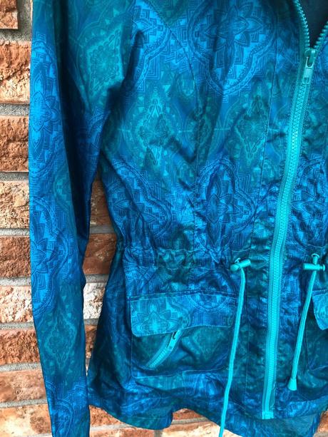 Tenká vetrovka s, s