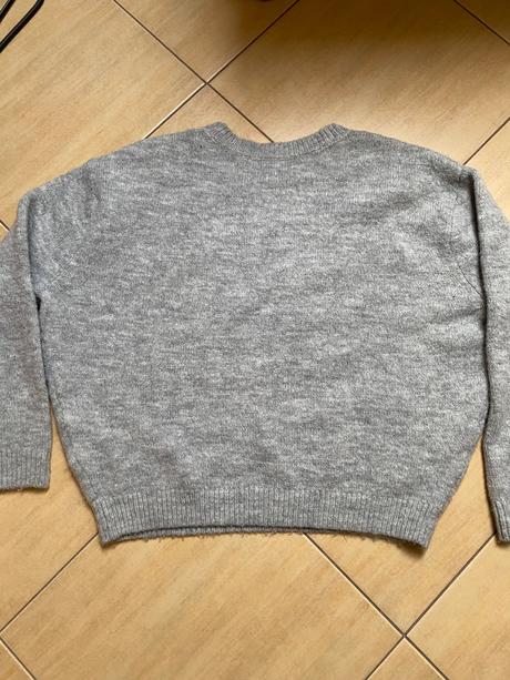 Sveter s koralikmi, h&m,146