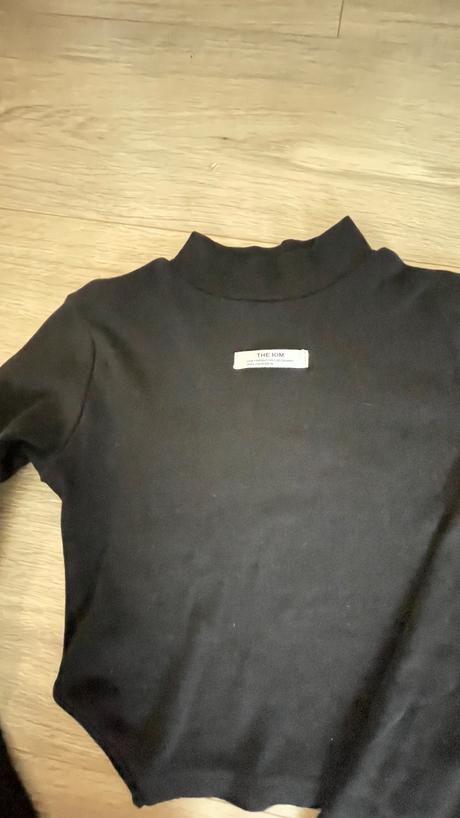 Crop tričko the kim, s