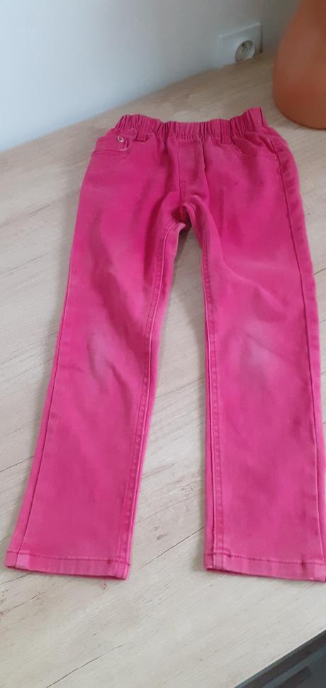 Ružové rifle džínsy love, 116