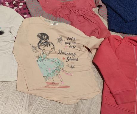 Tricko a svetrik, 110