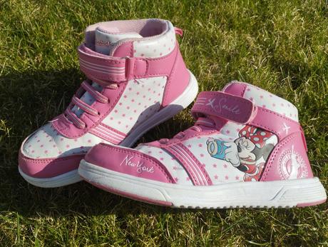 Členkové tenisky, 30