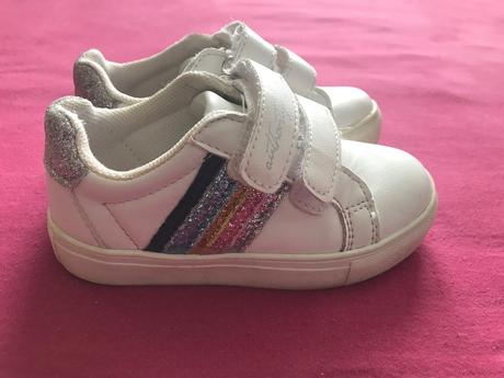 Biele trblietavé botasky, authority,25