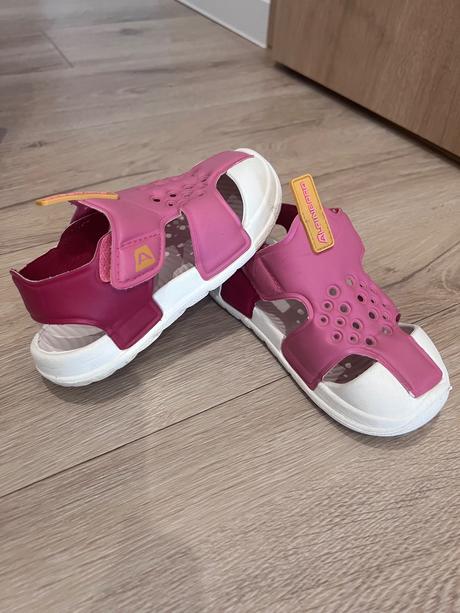 Sandálky do vody, alpine pro,25