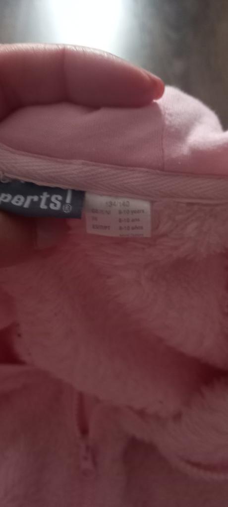 Teply overal ako domáce oblečenie alebo ak pyzamko, lupilu,134