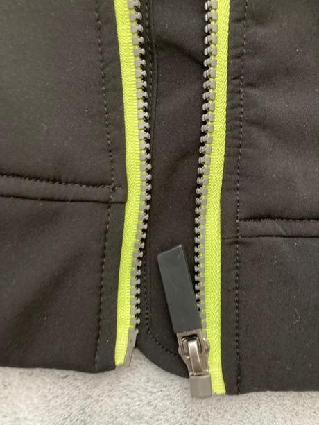 Softshelova vetrovka, chapter young,146