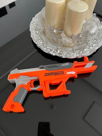 Nerf accustrike falconfire, 