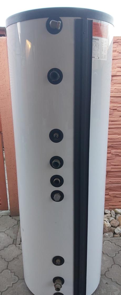 300 litrový ohrievač vody, 