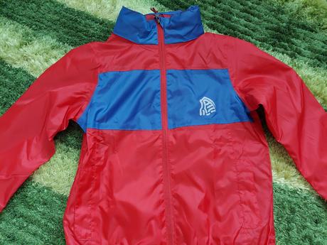 Bunda do dažďa, 134