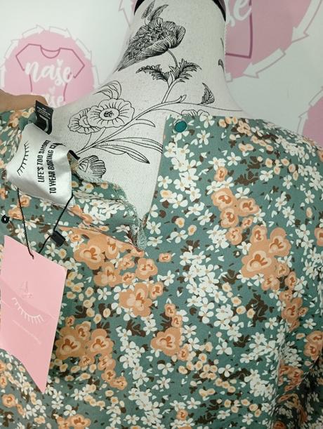 Nové asymetrické šaty, l