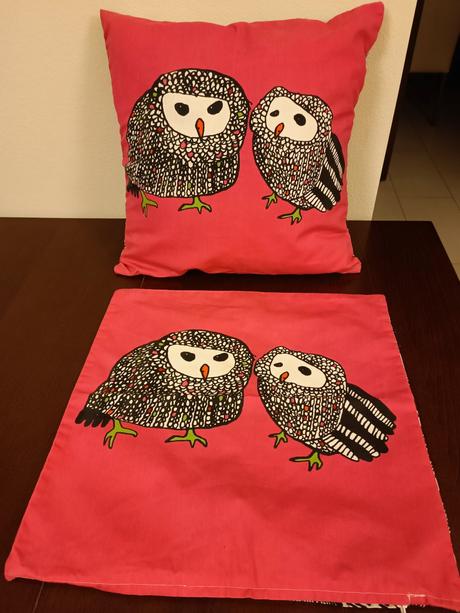 Koberec a obliečky na vankúše, zn. ikea, 