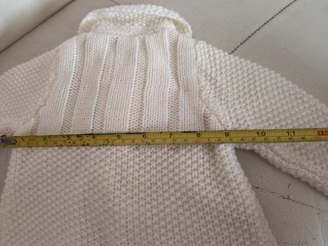 Biely svetrík 74, 74