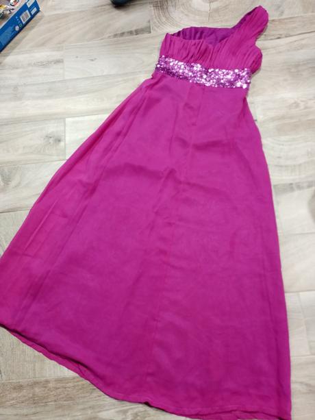 Elegantné lahucke saty, s