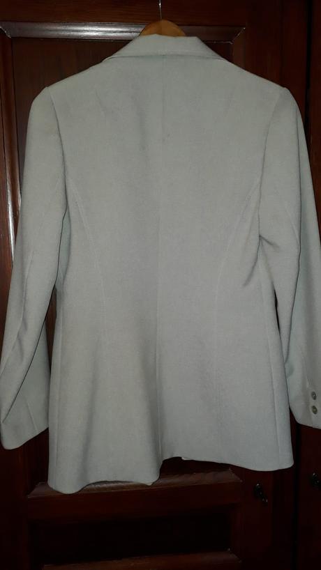 Krémové sako s, s