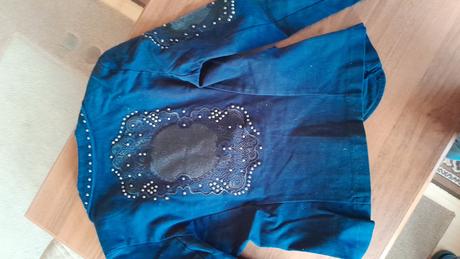 Rôzne druhy bund, m