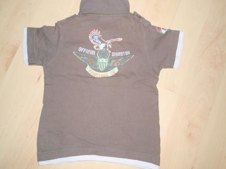 Vojensky look, obrazok na chrbte, 98