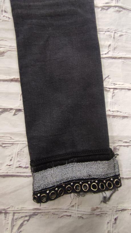 Strečové džínsy, zara,xs