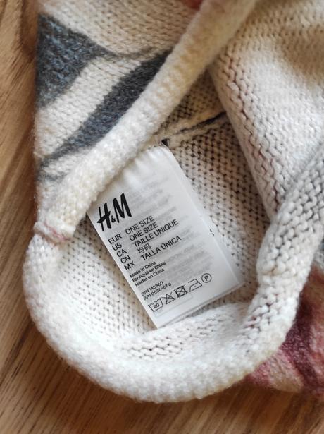 Kvetovaná čiapka, h&m