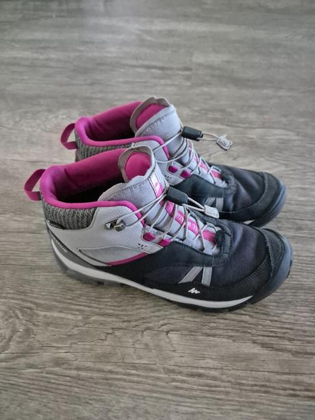 Turisticke topanky quecha, 36