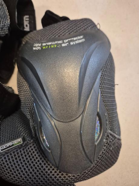 Sada chráničov na kolieskové korčule,