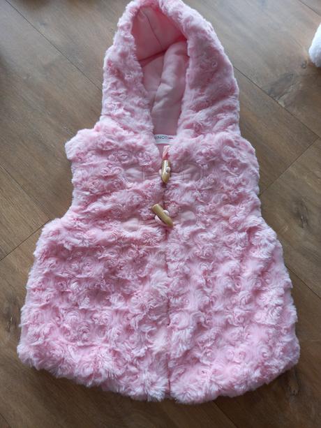 Krásna vesta, minoti,86