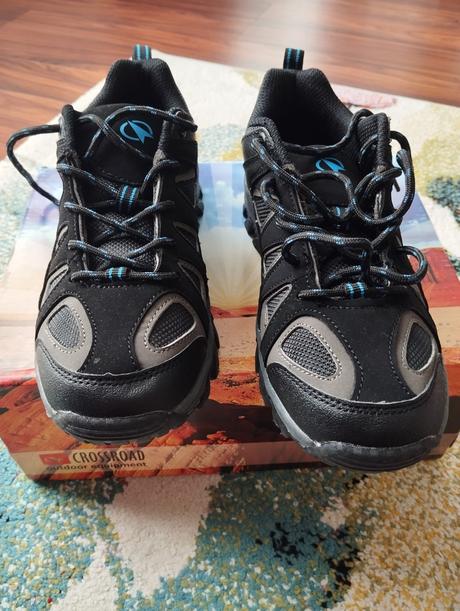 Turistické topánky zn. crossroad, 36