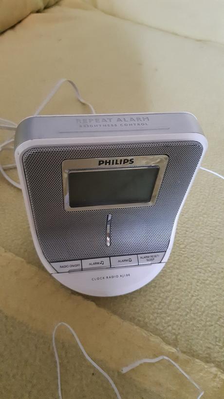 Predám radio philips s budikom funkčné., philips