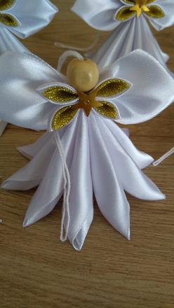 Anjelik bielo zlatý,