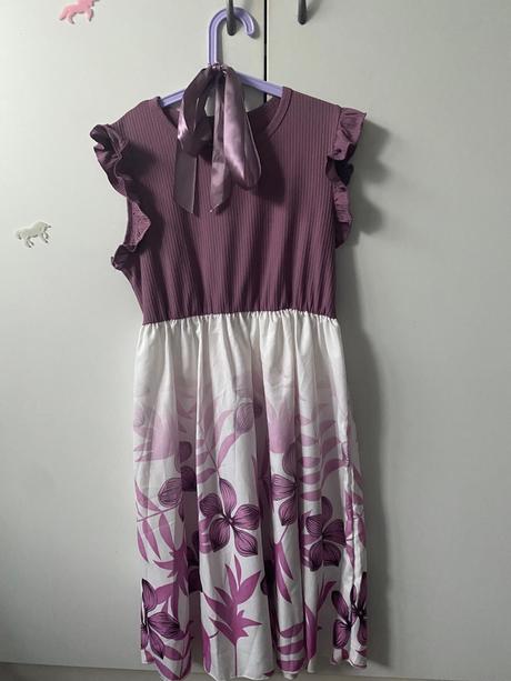 Predám dievčenské letné šaty veľ.150 cm, 146