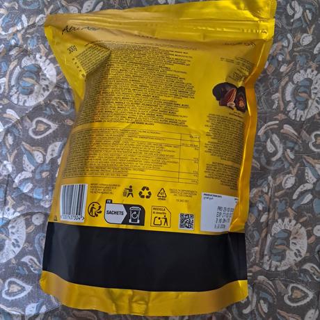Ďatle s mandľou v čokoláde 300gr,