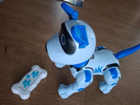 Robopes na ovladanie,