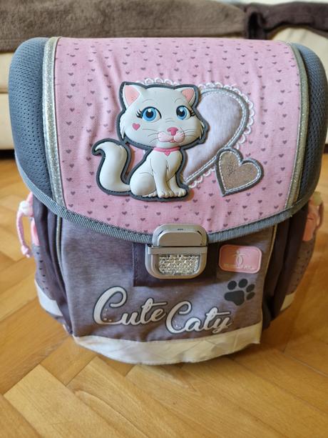 Skolska taska belmil,