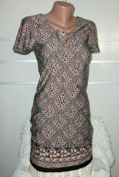 Ľahké kvetinkové šaty - veľ. 34/36, f&f,34